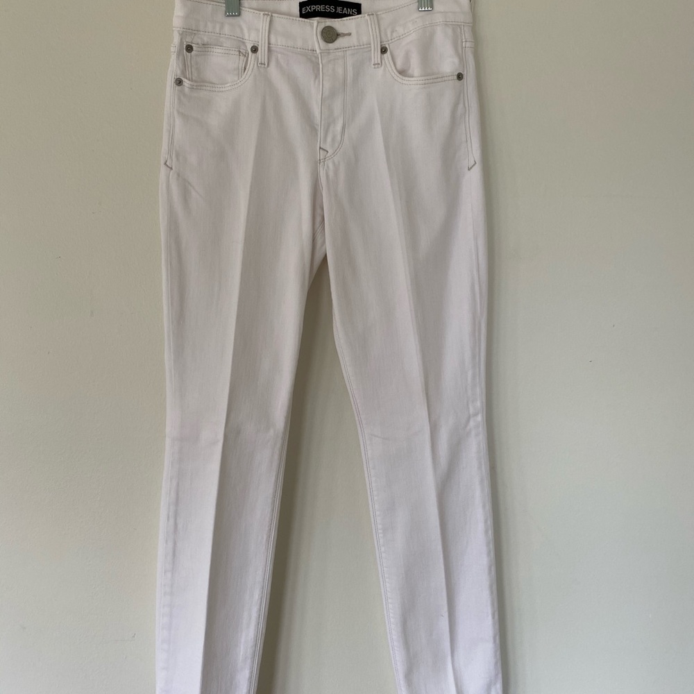 White jeans